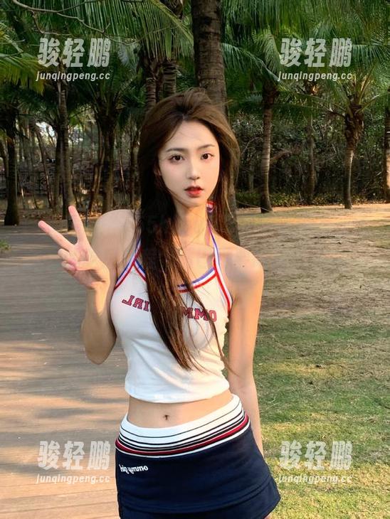 “155hl.fun”里的链接，一场漫长的吃瓜旅程，嘴巴都要吃成三角形了！