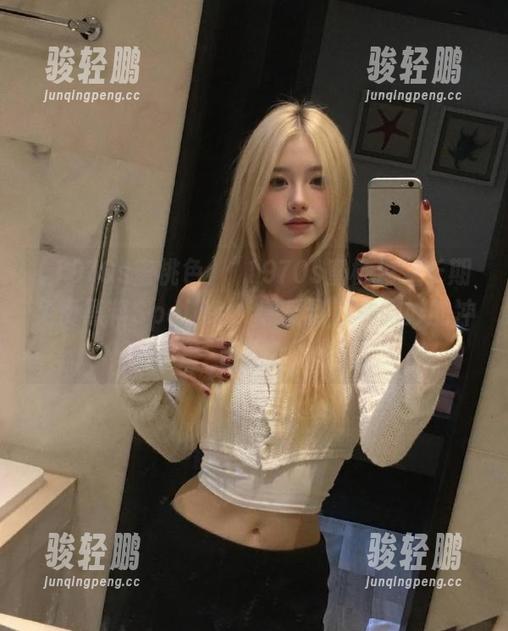 “1970s蜜桃色”长期免费黑料Spoiler，感受到那种微妙的冲击吗？