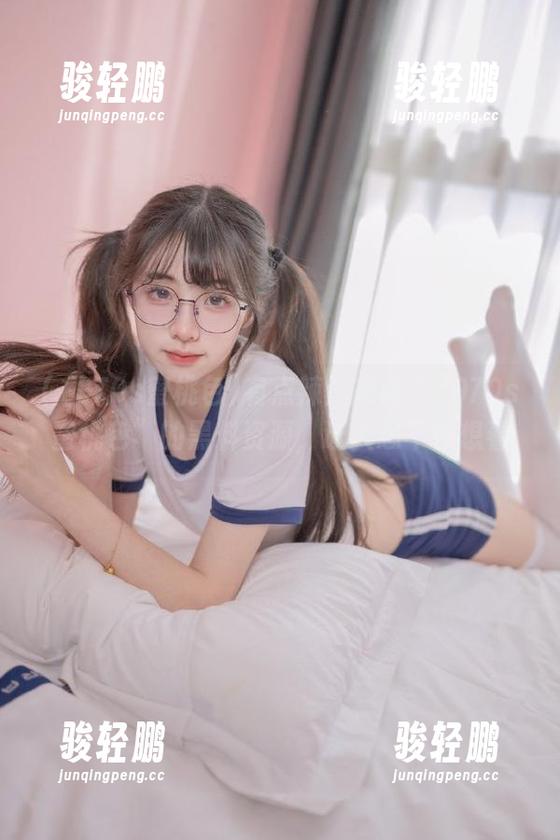 有点辣：来自“1970s蜜桃色”的黑料资源，让人忍不住想看
