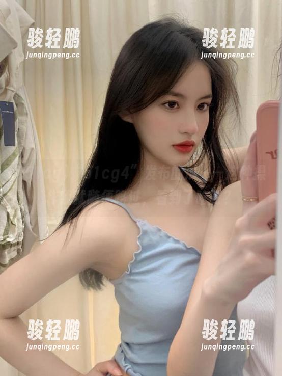 “51cg4”发布的瓜——这种操作我就随便路过，看到了啥呀？