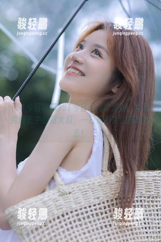 51今日吃瓜苹果版：莫里秀综艺中的超大瓜，一口吃不完的剧情冲击！