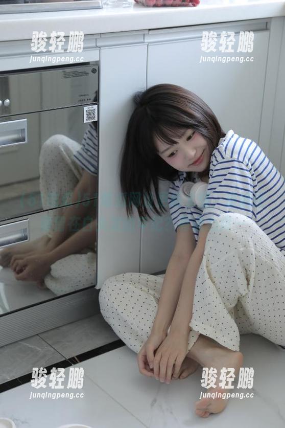 51吃瓜网址更新太慢，难道还停留在白头发的年纪？有点心疼…