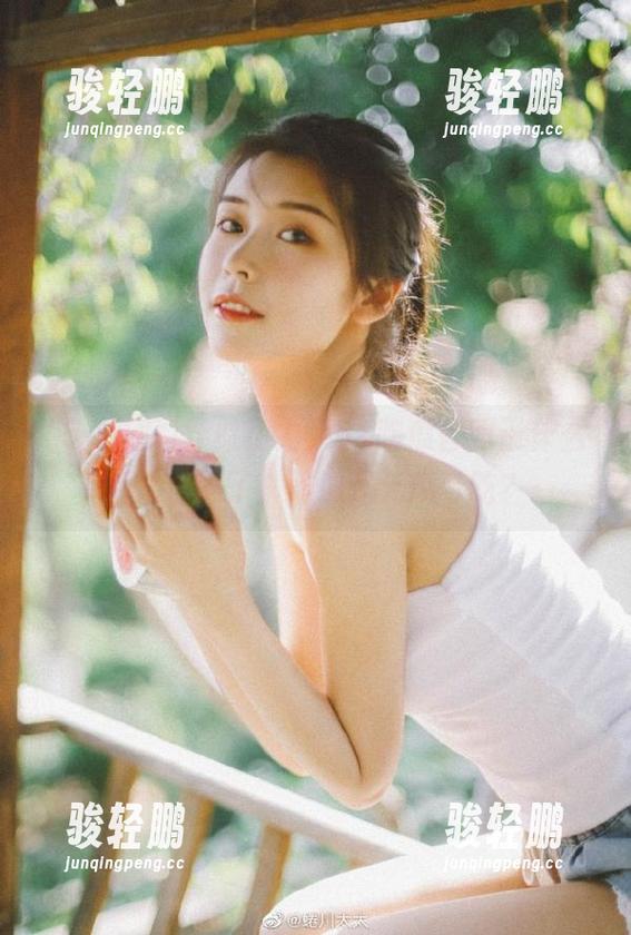 导航不力，51吃瓜官网干什么都登录不了，难道是无瓜可吃？