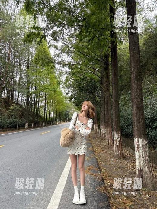 在安卓上看51吃瓜网，校园大瓜真是个深渊，不小心掉进去就出不来了