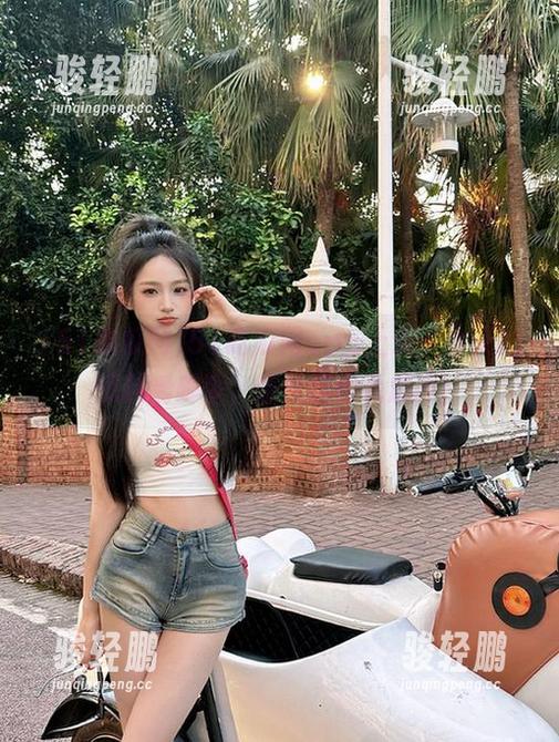 51吃瓜网app上说，今天的瓜越嚼越香，感觉能传说成诗！