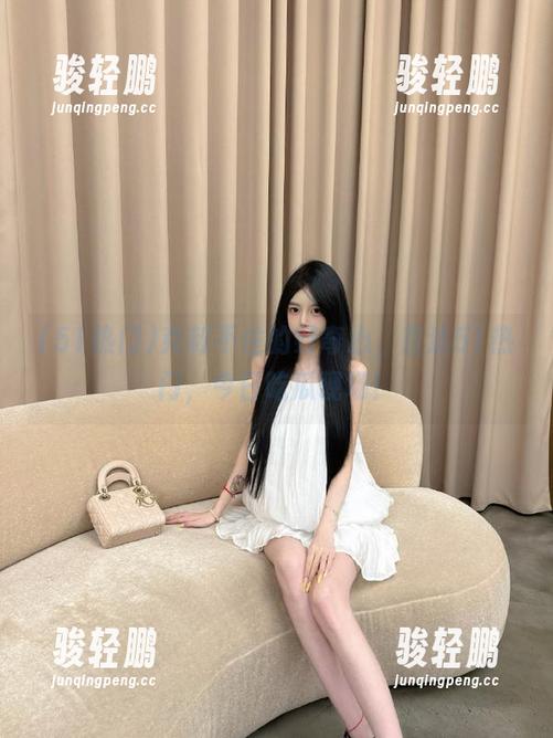 克制不住的好奇心，直达51热门，今日吃瓜现场！