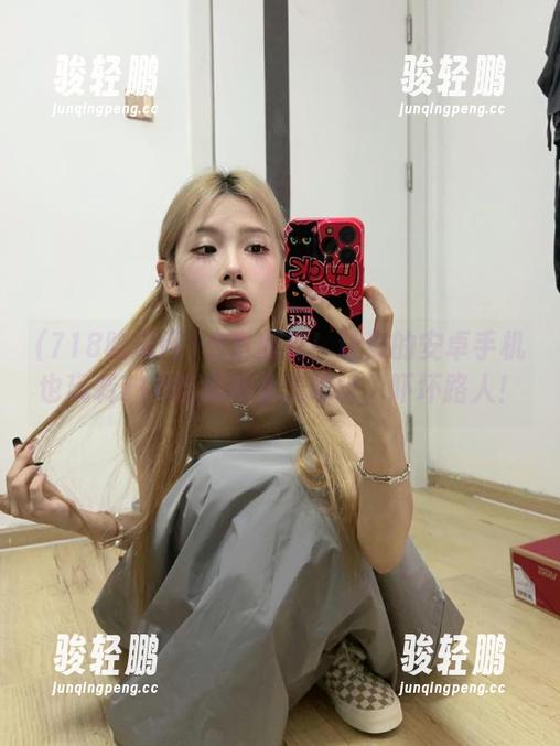 点击此处！让你的安卓手机也玩转718吃瓜网永久地址，吓坏路人！