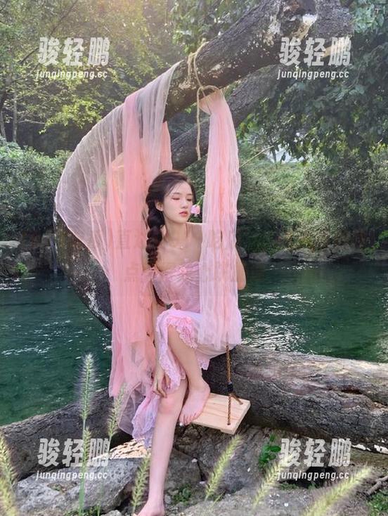 直达“911吃瓜”，一小时的热点看得我心跳加速