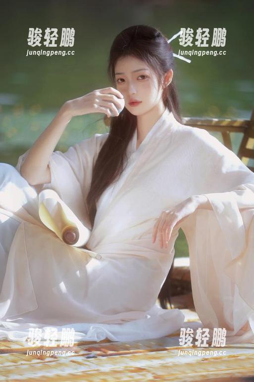 奇奇怪怪的软广告！说好的www·91cg·com能让你永不迷路呢？
