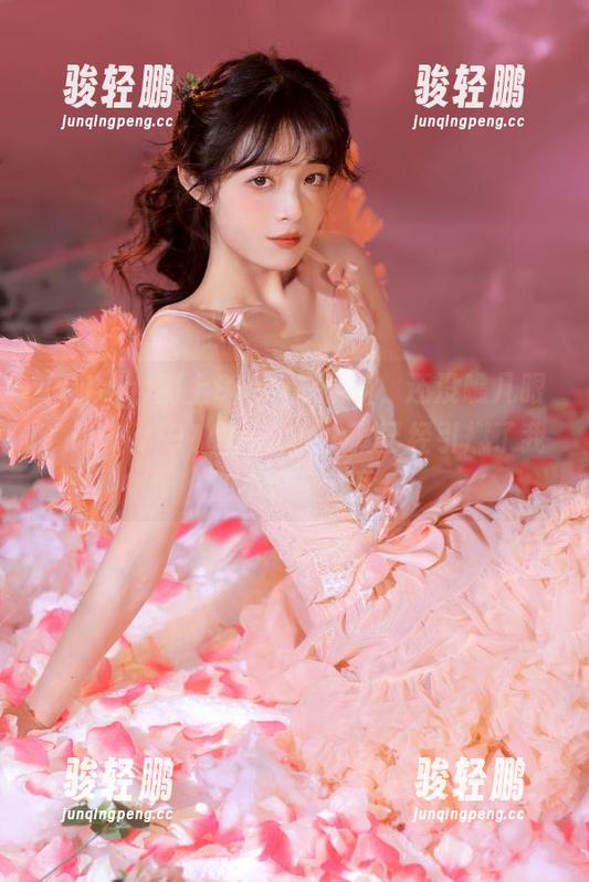 刚上91cg苹果版，还没瞧几眼，www·91cg·com上就已经引燃了我的小好奇心！
