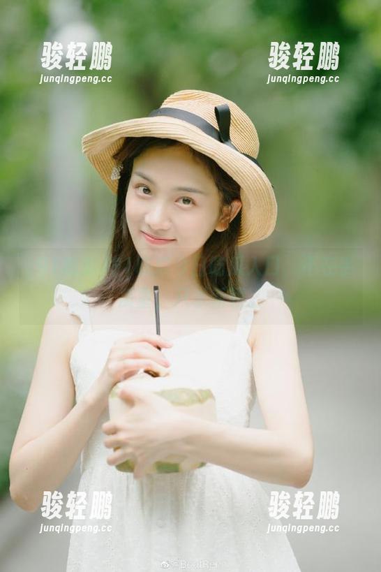 91吃瓜今日吃瓜入口，不在乎质量，只求新颖。