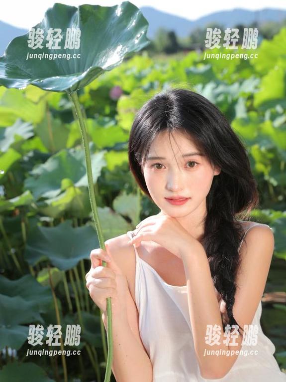 91吃瓜官网：隐秘黑料层出不穷，瓜瓣都快要爆开了！