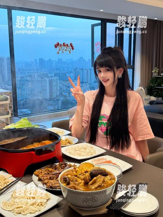 别没事儿点开91吃瓜网址，黑料满天飞，小心你的心脏哦