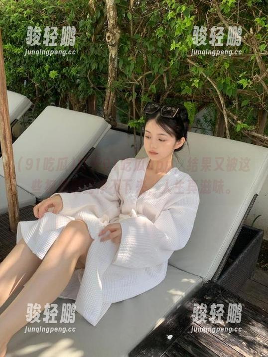 打开91吃瓜app，结果又被这些视频刷到停不下来，人生真滋味。