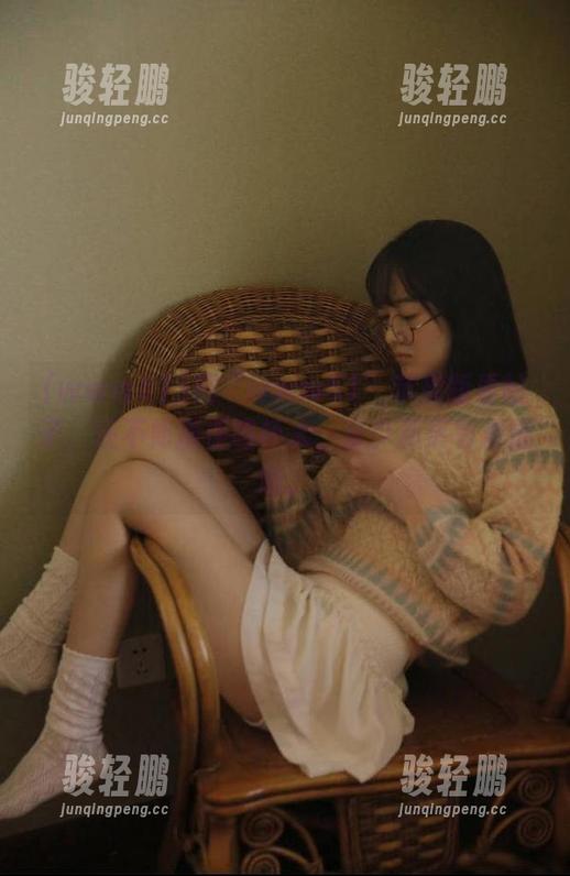 用“www51”苹果版看帖子，还不如随便喝杯水，至少那更有点滋味。