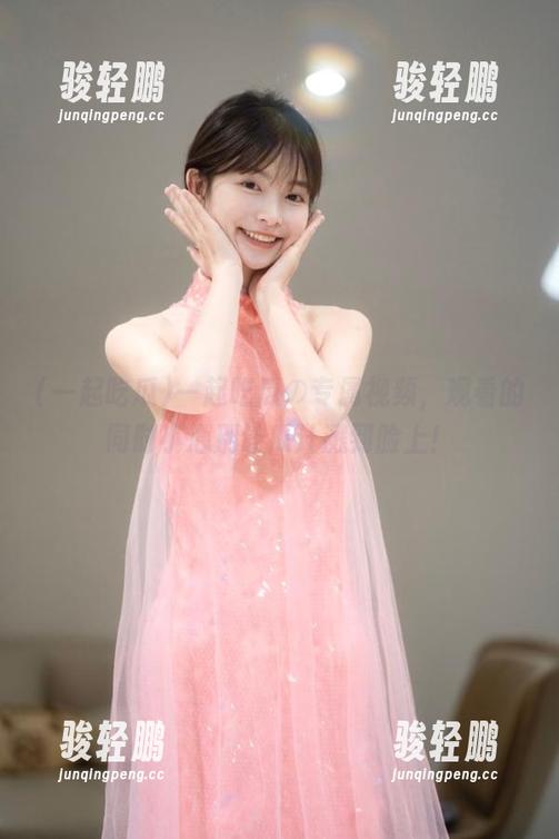 一起吃瓜の专属视频，观看的同时小心别让瓜汁溅到脸上！