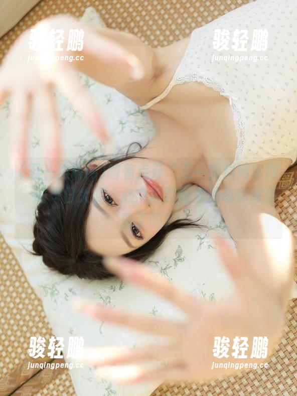 五一黑料网 蹲着点开“五一黑料网官网”的每日大赛,心中那股暗潮涌动你感受到了吗?