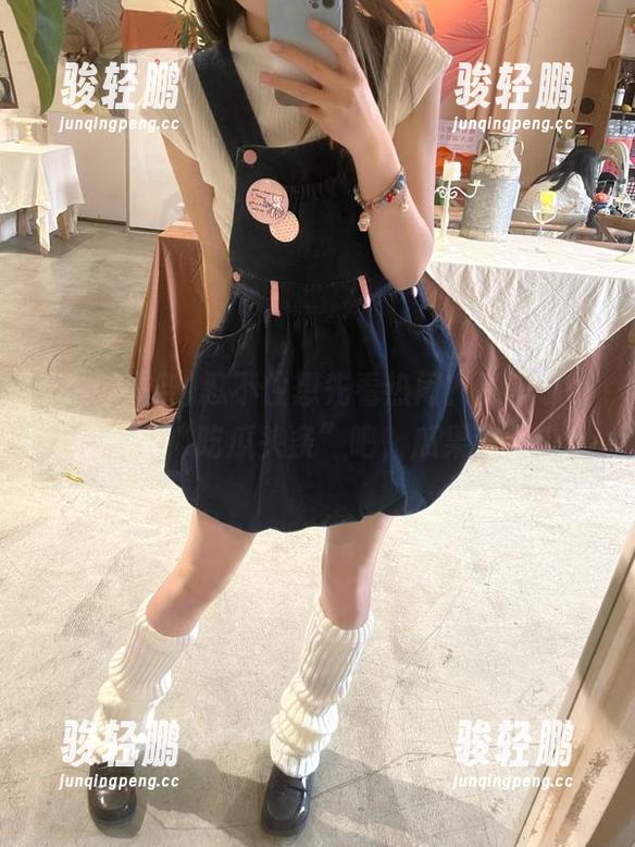 忍不住想先看热闹？别等了，赶快下载“吃瓜头条”吧，瓜果真不少！