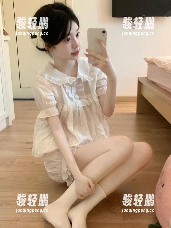 输入网址吃瓜网，一键在线，别想离开，这瓜越吃越甜！