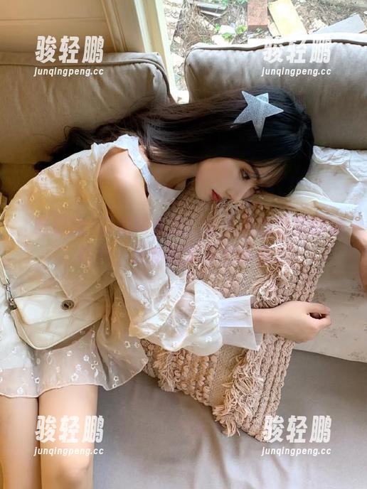 吃瓜网直达：让人目瞪口呆的站爆料，果然吃瓜不分场合。