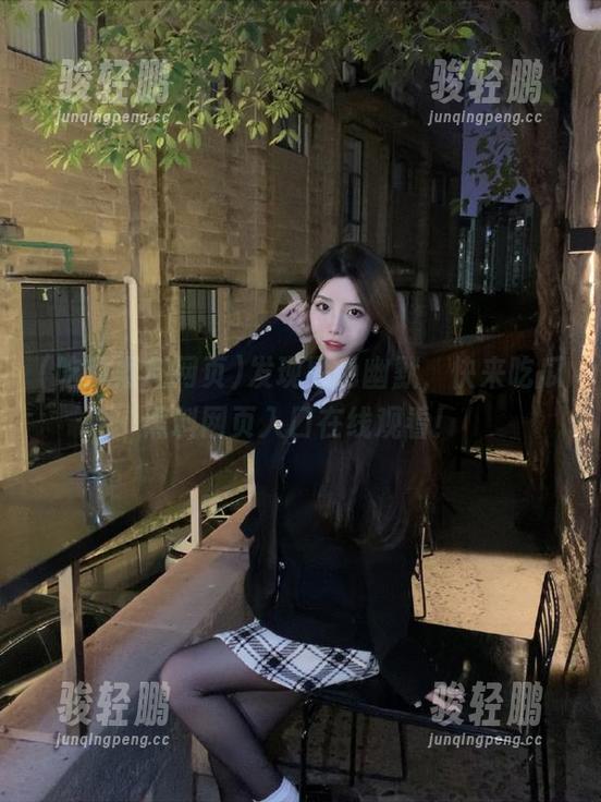 发现黑色幽默，快来吃瓜黑料网页入口在线观看！