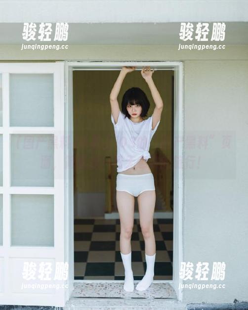 手机上iOS的“国产黑料”页面，简直是一场无意识的旅行！