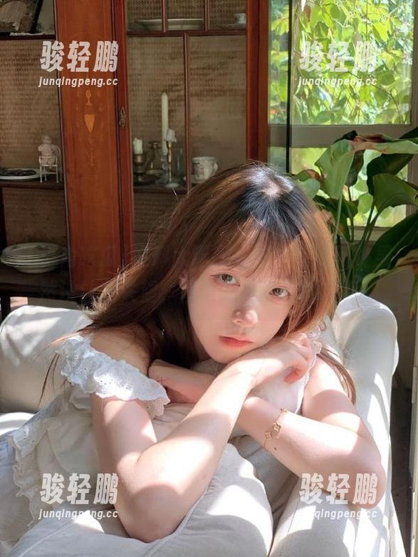 黑料大曝光，海角吃瓜网址果然没让我失望，简直是八卦迷的宝藏！