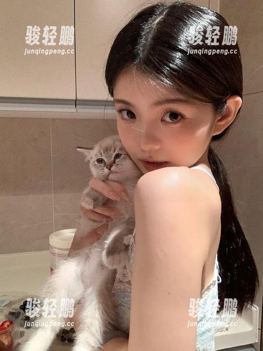 观看166fun热点黑料，指间点点，就像追剧一样刺激，嘿嘿！