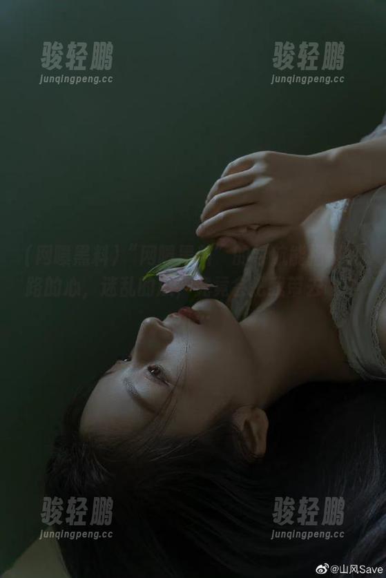 “网曝黑料”的导航能指引迷路的心，迷乱的瓜，究竟会把我带去哪个坑…