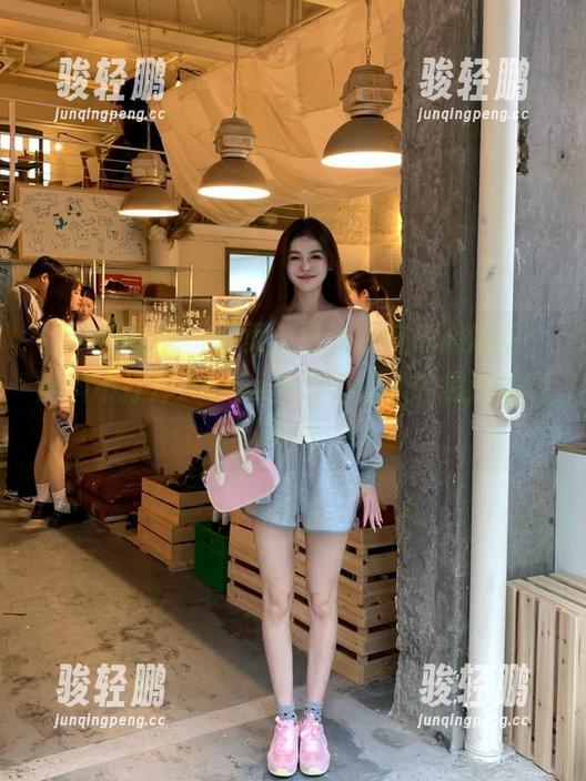 黑料不打烊 网页入口让我好奇心爆棚,黑料不打烊tttzzz真的不让人轻易逃脱啊,哈哈。