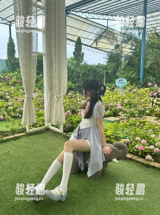 片刻不离黑料不打烊的链接，转眼看完了热爆的那些事，啧啧，太好看了。