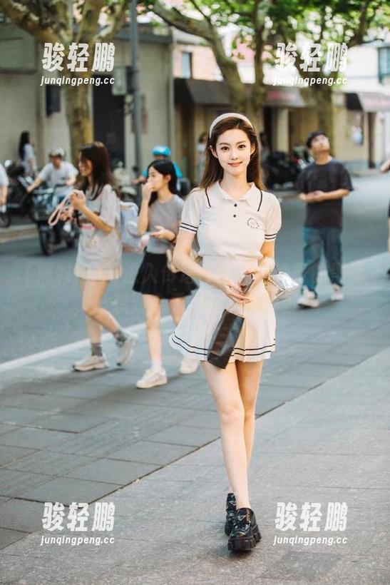 进入传送门看黑料冲哥的黑幕，没想到会看到这样的奇景！