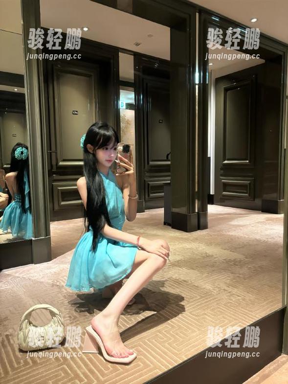 玩得不亦乐乎的国产黑料吃瓜网站，别忘了收藏这个地址，日后可能大有用处！