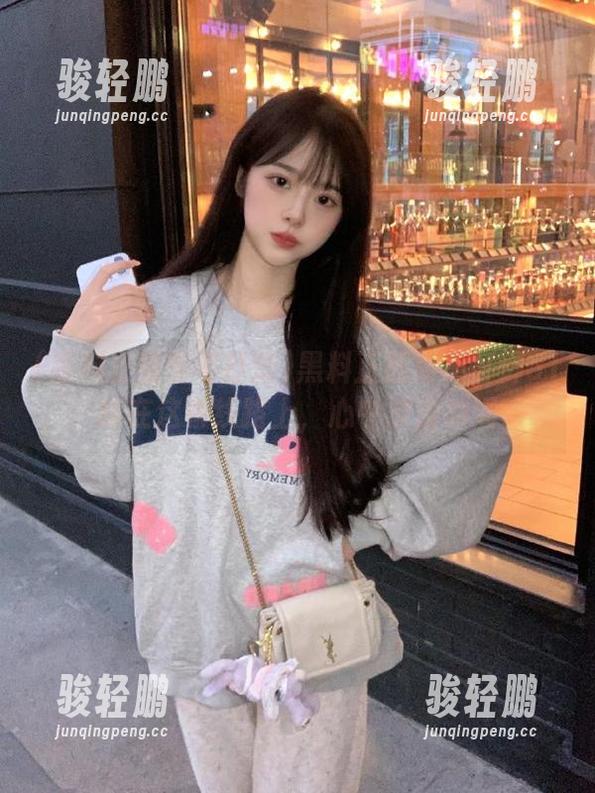 黑料正能量不打烊51，踩在这条线路上，心中波涛汹涌。