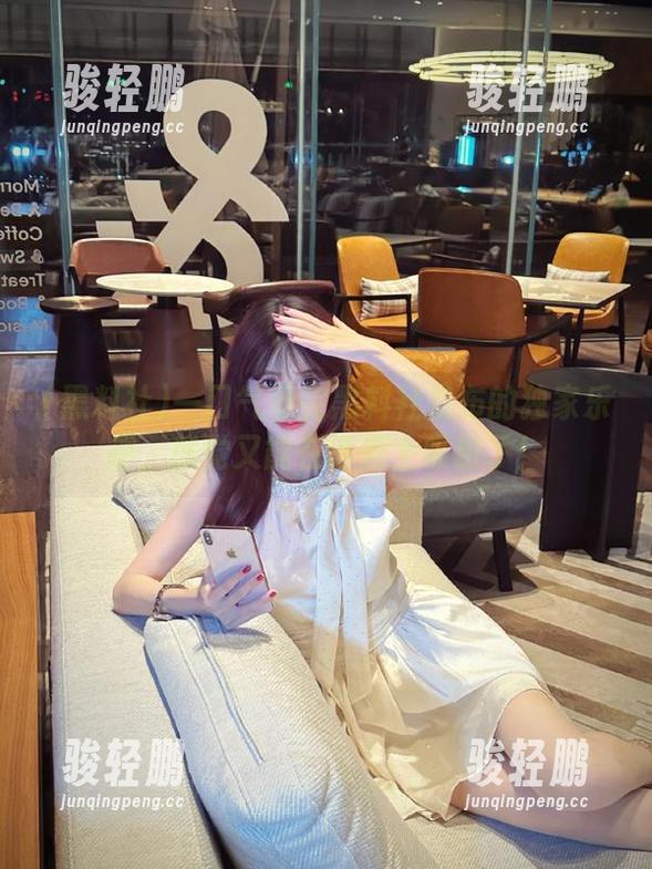 一口气看完黑料社发布的独家乐趣，感觉又能在话题上吸粉了！
