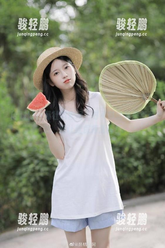 黑社料官网，时不时给我来点刺激，好让我保持清醒！